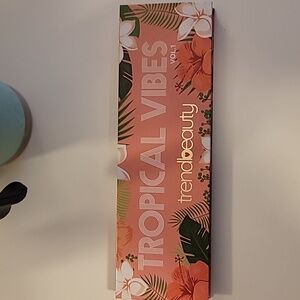 trend Beauty eyeshadow palette